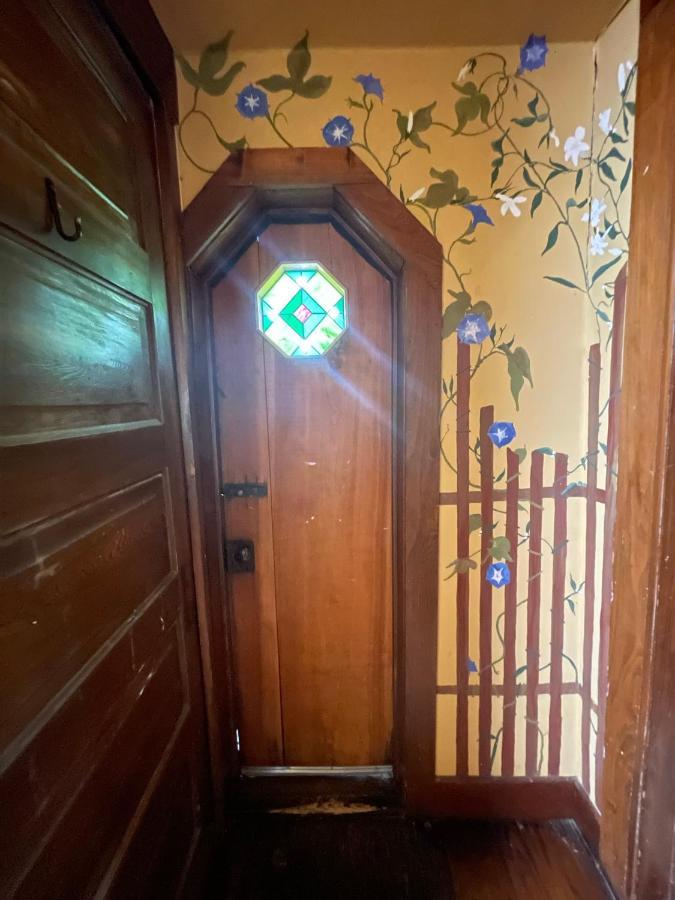 セント・フランシスビル Shadetree Bed & Breakfast エクステリア 写真